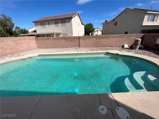 property at 6042 Highland Gardens Dr