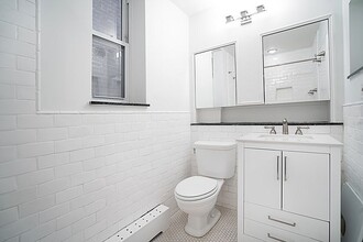 143 W 95th St in New York, NY - Building Photo - Interior Photo