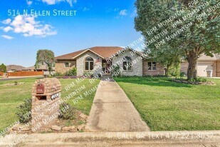 514 N Ellen St in Nixa, MO - Building Photo