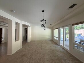 52345 Shining Star Ln in La Quinta, CA - Building Photo - Building Photo