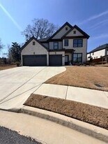 3022 Hosch Retreat Dr in Buford, GA - Building Photo