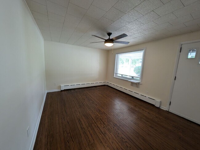 1521 Swamp Pike in Gilbertsville, PA - Building Photo - Building Photo