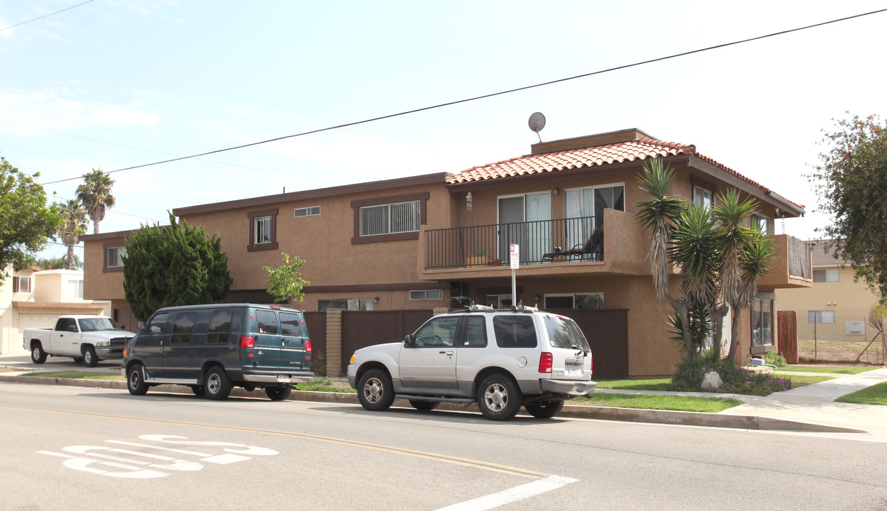 426 20th St in Huntington Beach, CA - Building Photo