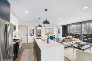 516 W Arlington Place in Chicago, IL - Building Photo