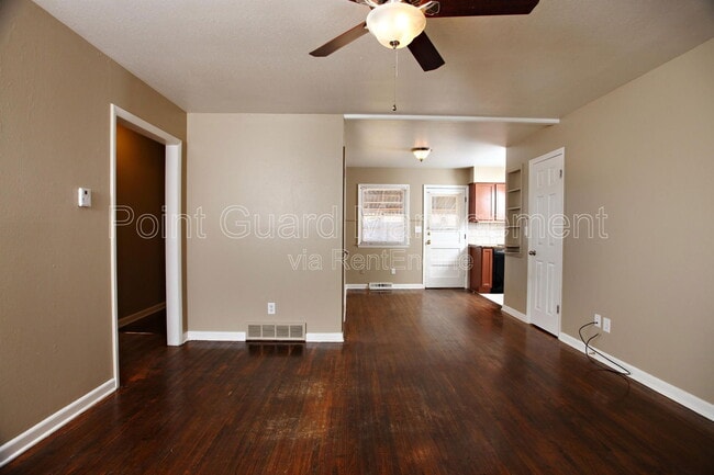2227 S Walnut St in Wichita, KS - Building Photo - Building Photo