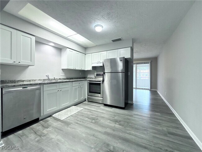 property at 1103 SE 46th Ln