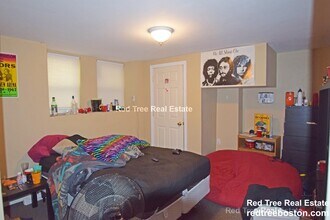 21 Highgate St in Boston, MA - Foto de edificio - Building Photo