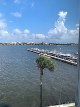 100 Waterway Dr S-Unit -409 in Lantana, FL - Building Photo - Building Photo