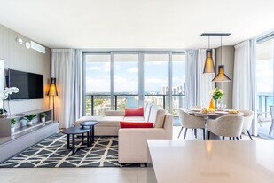 4112 Jimmy Buffett Mem Hwy, Unit SI ID1227431P in Hollywood, FL - Building Photo