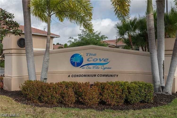 8484 Bernwood Cove Loop in Ft. Myers, FL - Foto de edificio