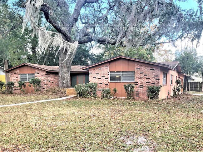 1207 Arden Ave in Orange Park, FL - Building Photo - Building Photo