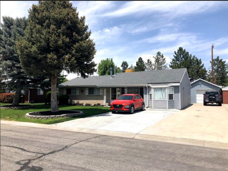1548 4890 S in Taylorsville, UT - Building Photo