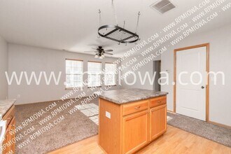 3181 SW Sharmin Ln in Ankeny, IA - Building Photo - Building Photo