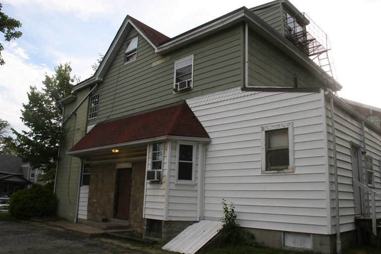 2414 Norwood Ave in Cincinnati, OH - Building Photo