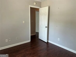 614 Waynes Ct SE in Atlanta, GA - Building Photo - Building Photo