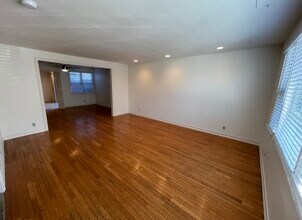430 Olive St in San Diego, CA - Building Photo - Building Photo