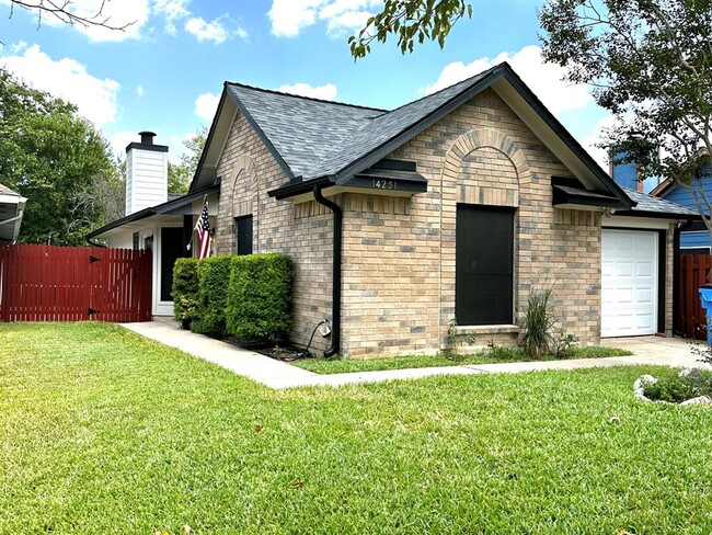 14231 Anita Marie Ln in Austin, TX - Building Photo - Building Photo