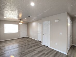 2031 Janeway St in Clovis, NM - Building Photo - Building Photo