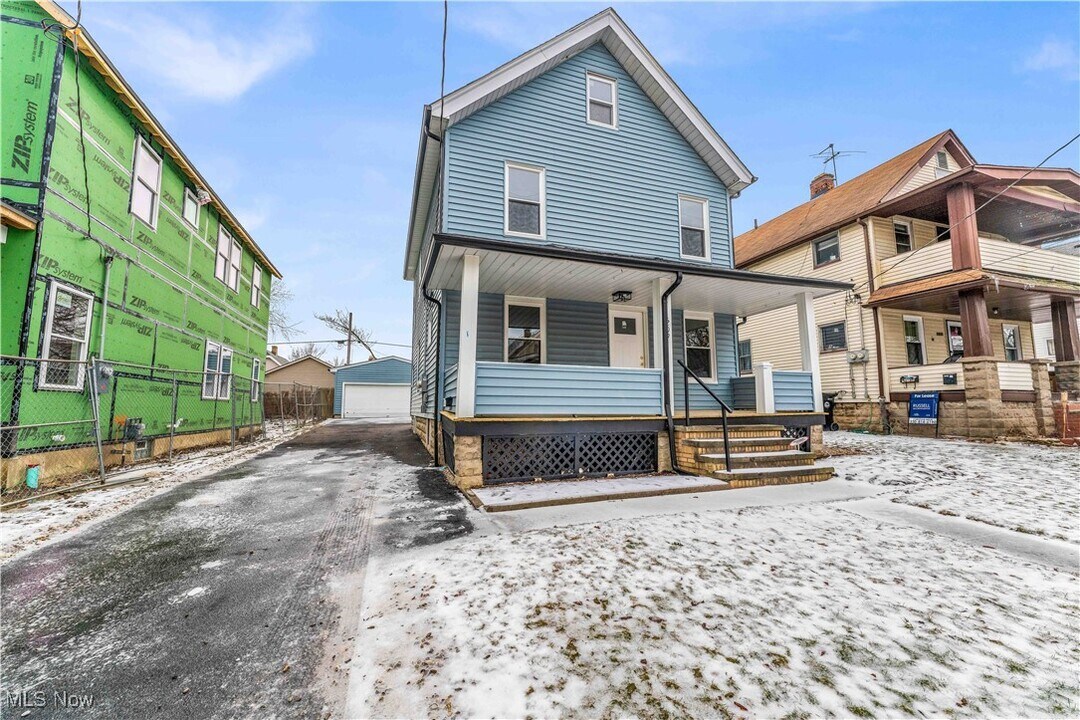 2209 Hood Ave-Unit -1/DN in Cleveland, OH - Building Photo
