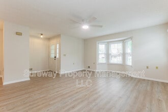16 Dogwood Dr in Barnegat Township, NJ - Building Photo - Building Photo