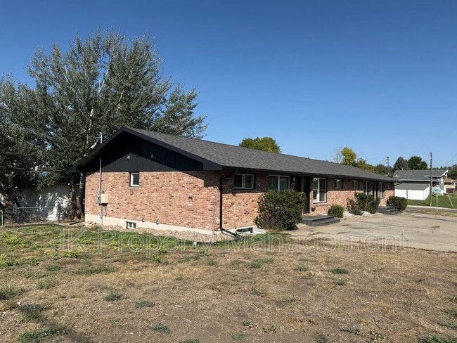 2002 6th St NE in Great Falls, MT - Building Photo - Building Photo