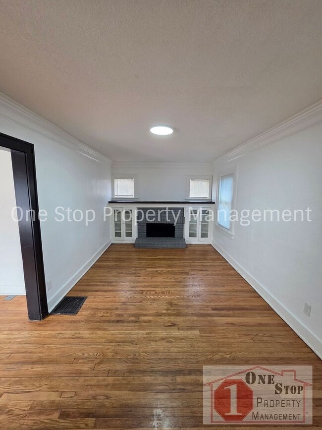 1813 E 85th St in Kansas City, MO - Building Photo - Building Photo