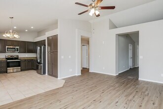 6351 E Regina St in Mesa, AZ - Building Photo - Building Photo