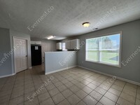 210 Dove Pl photo'