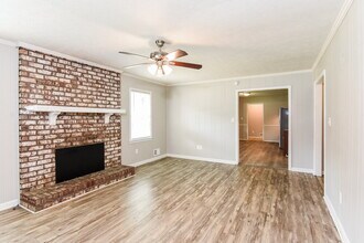 4641 Flint Hill Rd SW in Austell, GA - Building Photo - Building Photo