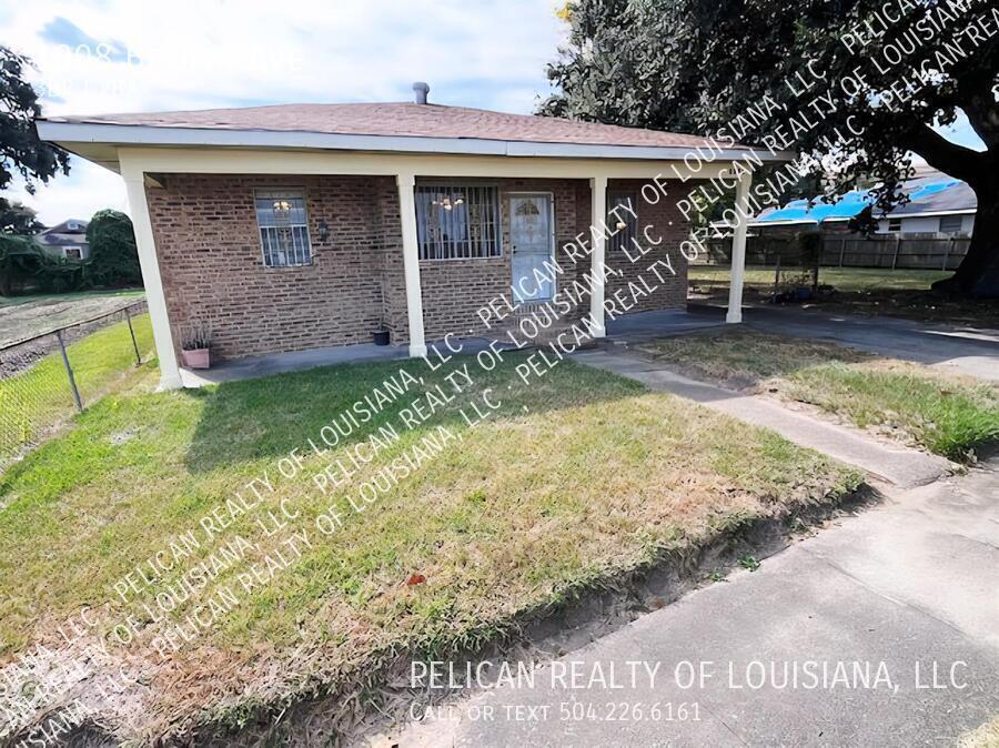 1008 Brown Ave in Harvey, LA - Building Photo