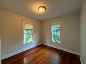 69 Raymond Ave, Unit 1R in Somerville, MA - Foto de edificio - Building Photo