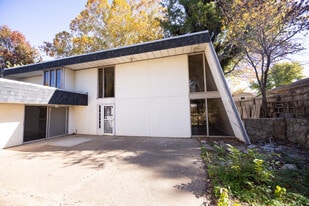 109 N 10th St in Ponca City, OK - Building Photo