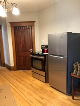 1016 E North St, Unit 3 in Appleton, WI - Building Photo - Building Photo