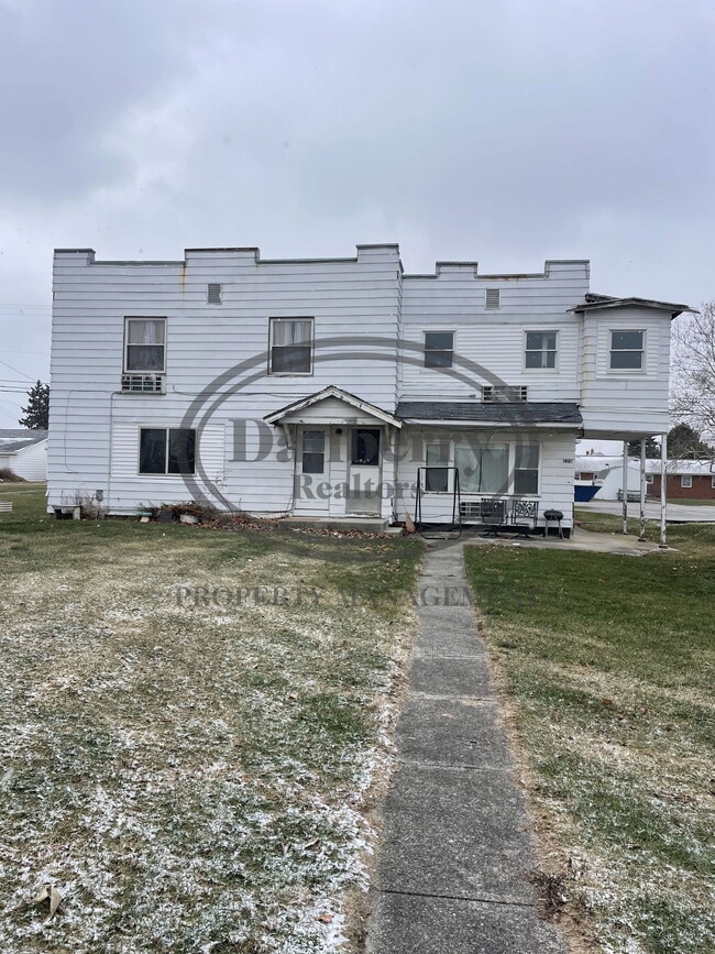 property at 220 N Main St