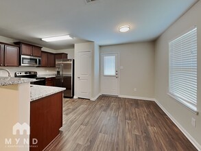5823 Treasure Cove Rd in Baytown, TX - Building Photo - Building Photo