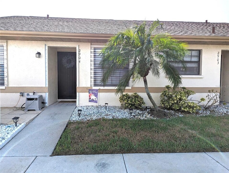 2904 64th St W-Unit -2904 in Bradenton, FL - Building Photo