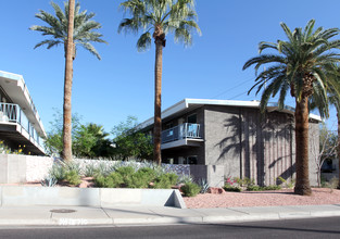 Bethany Palms Apartments in Phoenix, AZ - Building Photo - Building Photo