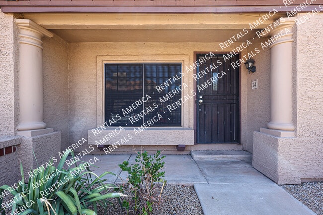 3491 N Arizona Ave in Chandler, AZ - Building Photo - Building Photo