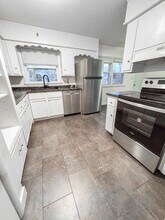 1521 Thompson St in La crosse, WI - Building Photo - Building Photo