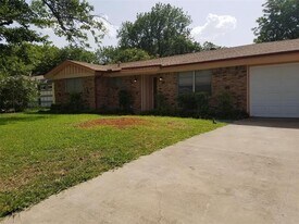 3625 Venice Dr in North Richland Hills, TX - Building Photo