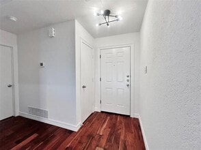 2 Redford Ct in Mansfield, TX - Building Photo - Building Photo