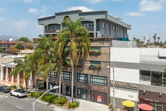 930 S Robertson Blvd in Los Angeles, CA - Building Photo - Building Photo