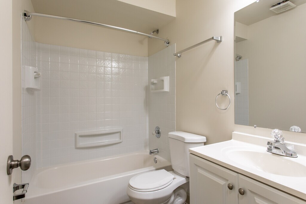 Rivers Edge Apartments and Townhomes Dayton, OH Apartments