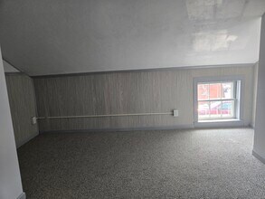 11 Tiffany St in Brooklyn, CT - Building Photo - Building Photo