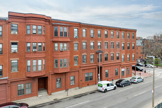 69 E Berkeley St in Boston, MA - Foto de edificio - Building Photo