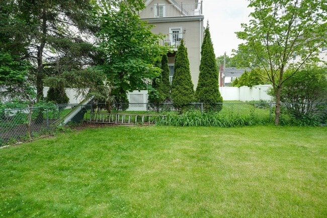 12 Keenan St in Watertown, MA - Building Photo - Building Photo