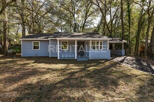4107 Seabreeze Rd N in Mobile, AL - Building Photo