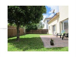 9468 SW 221st Ln in Cutler Bay, FL - Building Photo - Building Photo