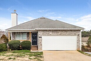 1642 Boxcar Pl NE in Conyers, GA - Building Photo