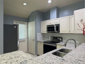 12746 Wisteria Park Dr in Houston, TX - Building Photo - Building Photo